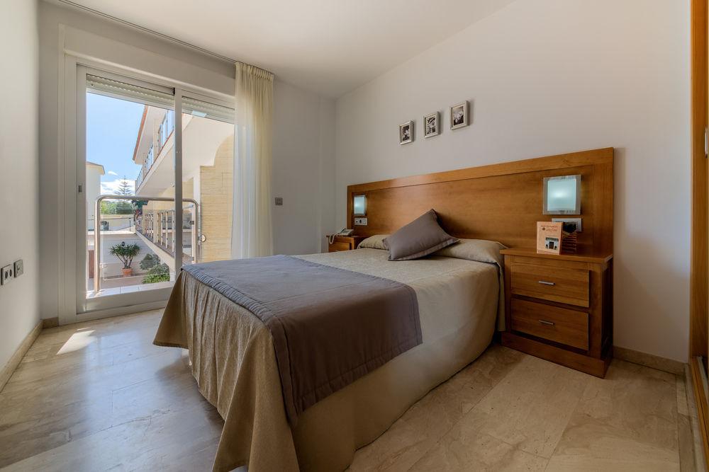 Hotel Apartamentos Loto Conil Conil De La Frontera Εξωτερικό φωτογραφία