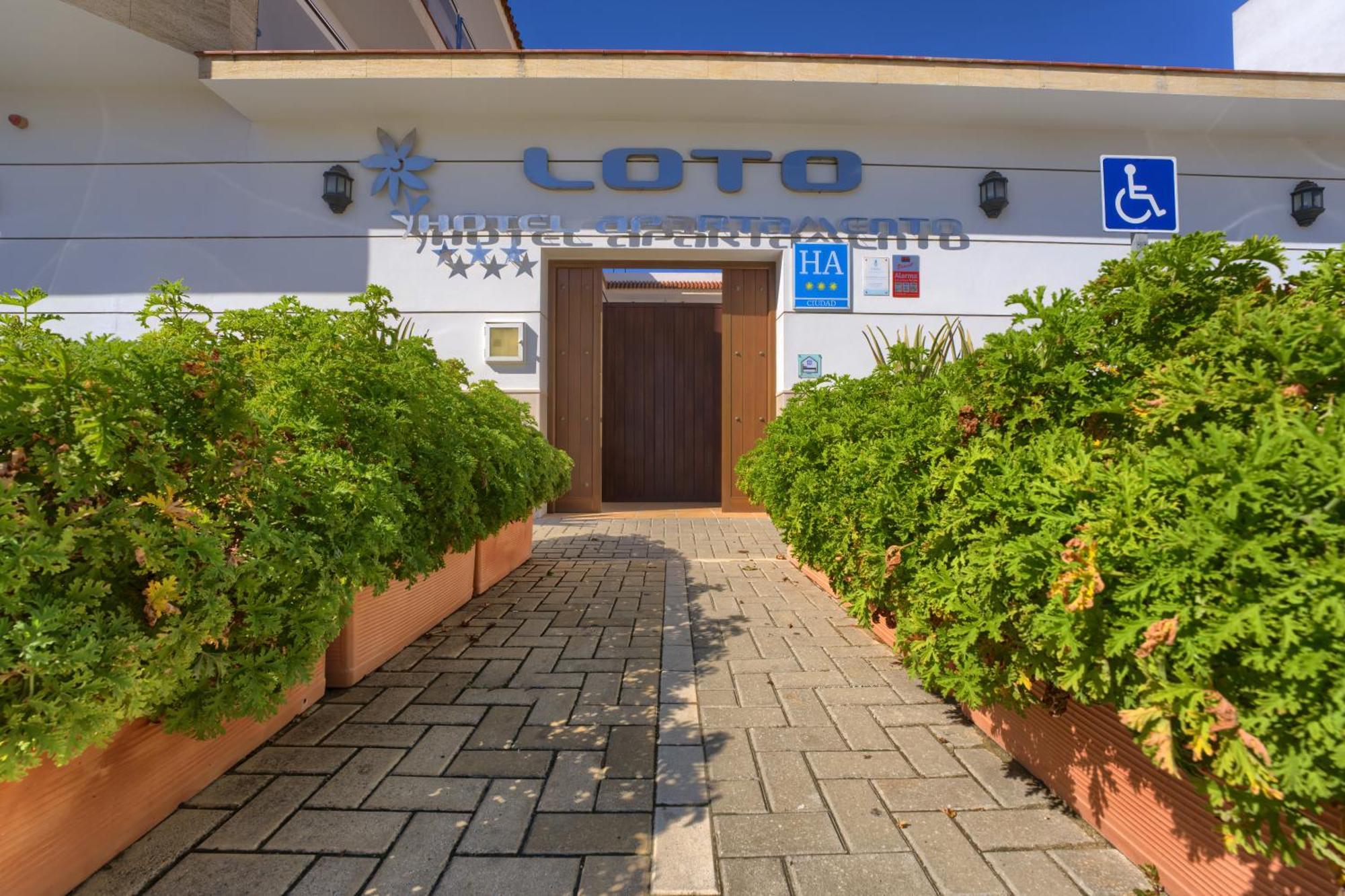 Hotel Apartamentos Loto Conil Conil De La Frontera Εξωτερικό φωτογραφία