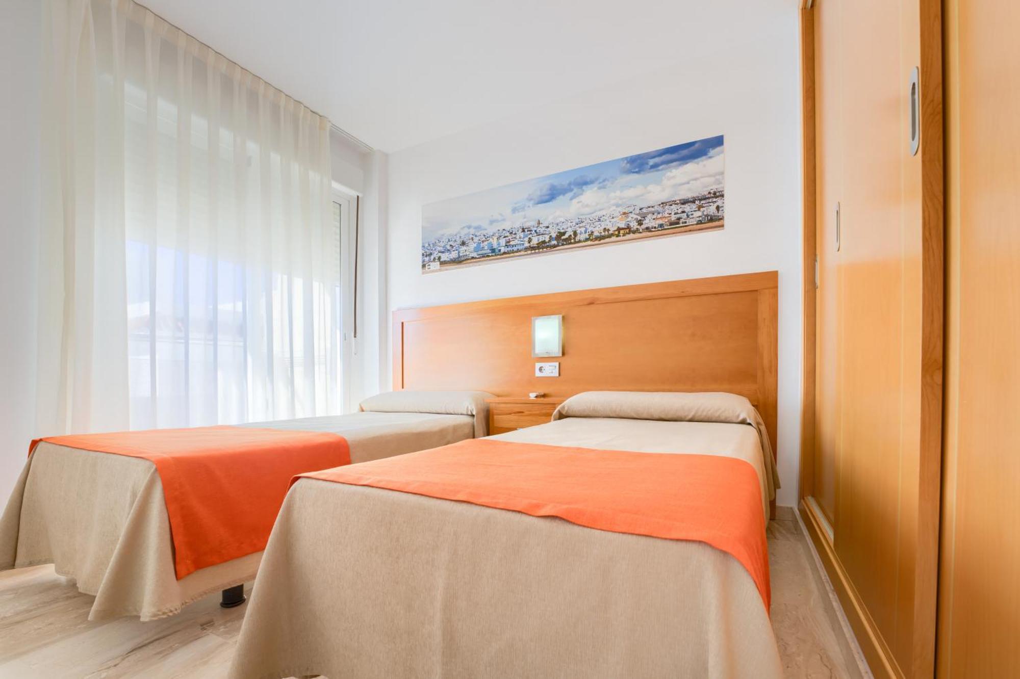Hotel Apartamentos Loto Conil Conil De La Frontera Εξωτερικό φωτογραφία