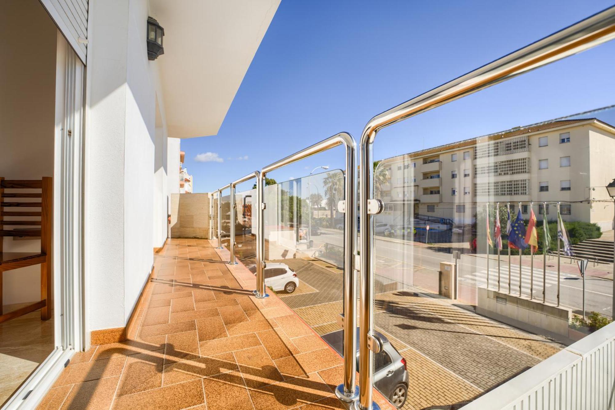 Hotel Apartamentos Loto Conil Conil De La Frontera Εξωτερικό φωτογραφία