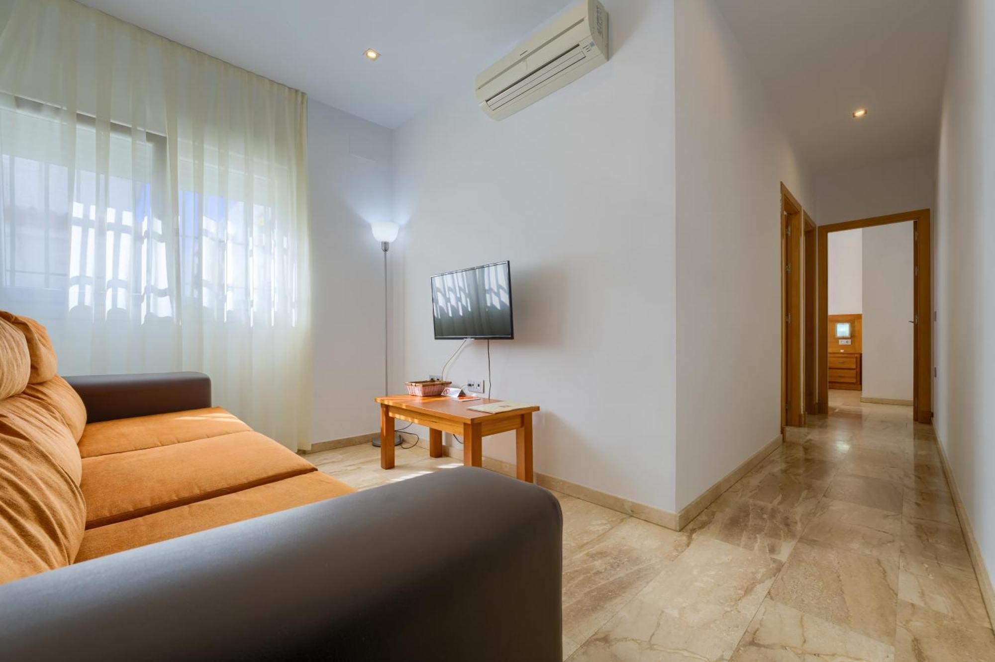 Hotel Apartamentos Loto Conil Conil De La Frontera Εξωτερικό φωτογραφία