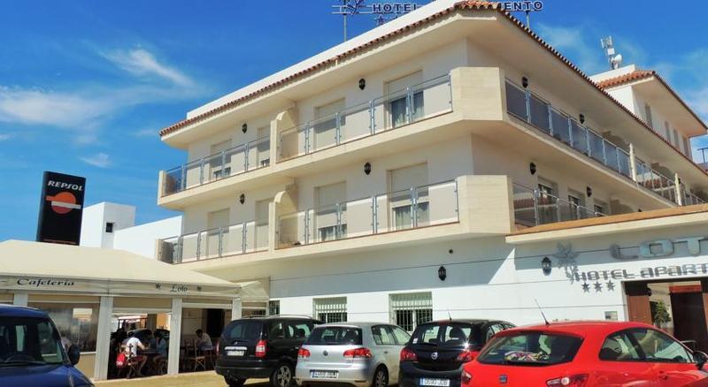 Hotel Apartamentos Loto Conil Conil De La Frontera Εξωτερικό φωτογραφία