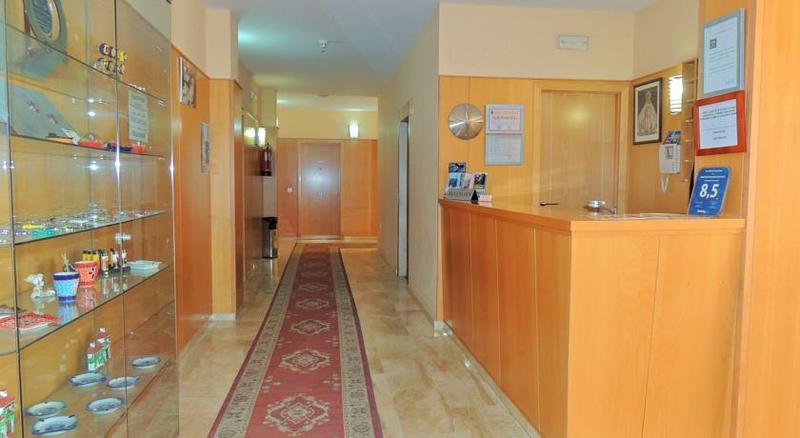 Hotel Apartamentos Loto Conil Conil De La Frontera Εξωτερικό φωτογραφία