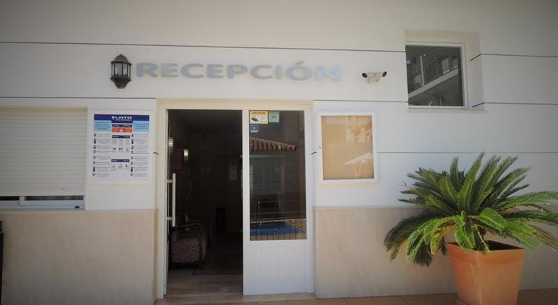 Hotel Apartamentos Loto Conil Conil De La Frontera Εξωτερικό φωτογραφία