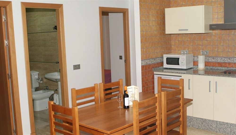 Hotel Apartamentos Loto Conil Conil De La Frontera Εξωτερικό φωτογραφία