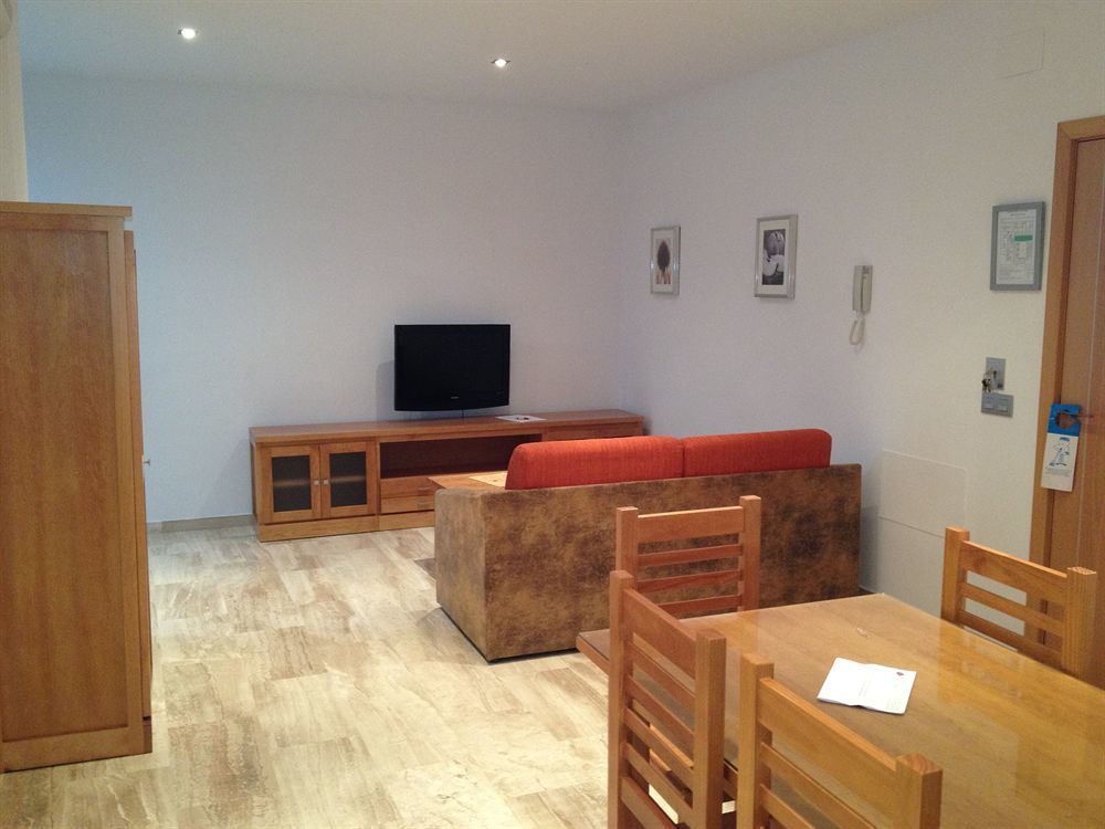 Hotel Apartamentos Loto Conil Conil De La Frontera Εξωτερικό φωτογραφία
